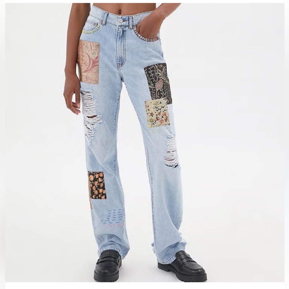 BDG Urban Outfitters Patchwork Embroidered High Rise Straight Jeans 25 y2k style